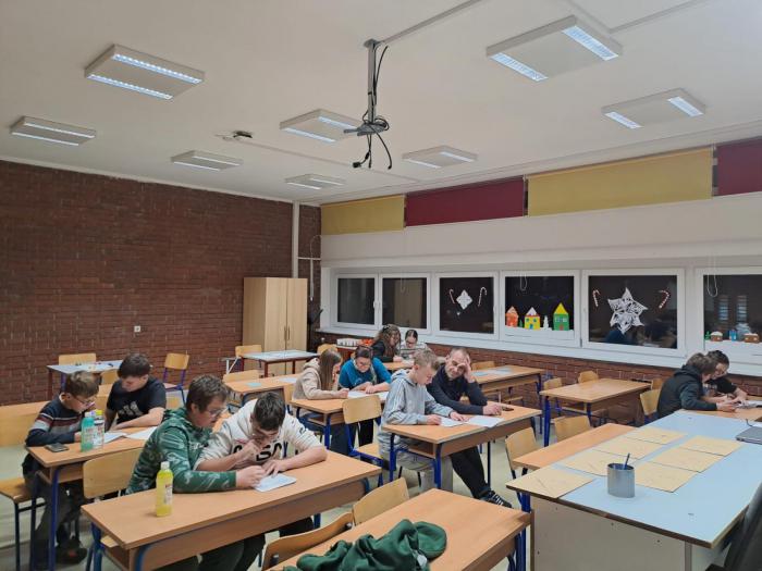 Večer matematike u našoj školi – uspješna, zabavna i puna izazova!
